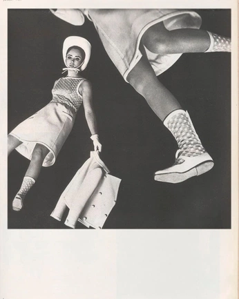 A cover of "vintage ads" cluster. The owner is rachelwongster. The cluster consists of 1 element.