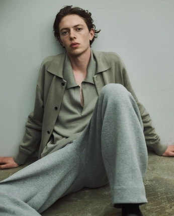 A cover of "CRAFTING LEGACY" cluster. The owner is jacksonfrederick. The cluster consists of 44 elements.