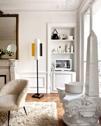 A cover of "Room" cluster. The owner is frank0425. The cluster consists of 2 elements.