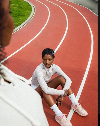 A cover of "Track" cluster. The owner is meganisworking. The cluster consists of 10 elements.