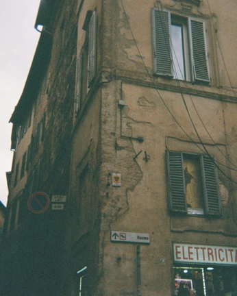 A cover of "Florence" cluster. The owner is wodflr. The cluster consists of 46 elements.