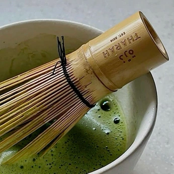 A cover of "green" cluster. The owner is lamiyathegoat. The cluster description is "balance, refreshing, tranquil, and luck.". The cluster consists of 18 elements.