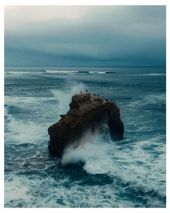 A cover of "Gigi" cluster. The owner is kingjimboslice23. The cluster consists of 17 elements.