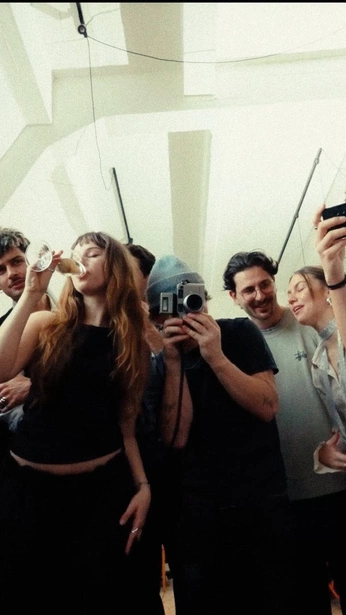 A cover of "Product Reveal" cluster. The owner is izzy5000. The cluster consists of 3 elements.