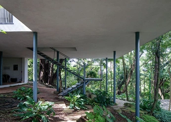 A cover of "Exteriors" cluster. The owner is tabako. The cluster consists of 5 elements.