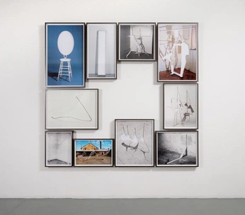 A cover of "Wall Art" cluster. The owner is kissesandfugs. The cluster consists of 44 elements.