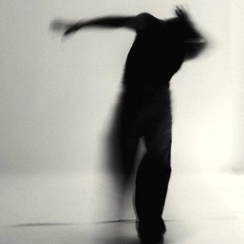 A cover of "matter in motion" cluster. The owner is dimitra. The cluster description is "the art of presence". The cluster consists of 63 elements.