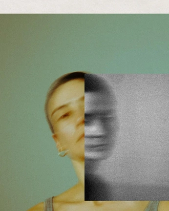 A cover of "Me?" cluster. The owner is eternlsunshinee. The cluster consists of 3 elements.