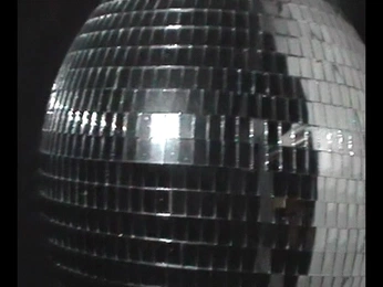 A cover of "Gifs" cluster. The owner is kosmos. The cluster consists of 3 elements.