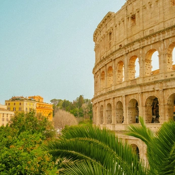 A cover of "DR / Studying in Italy" cluster. The owner is shiftinguniverse. The cluster consists of 6 elements.