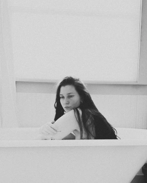 𝚣 𝚘 𝚜 𝚒 𝚊 avatar