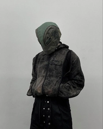 A cover of "apocalypse" cluster. The owner is ewhithouth. The cluster consists of 34 elements.