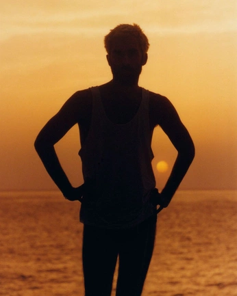 A cover of "photography" cluster. The owner is jackelias. The cluster description is "scenes that move me. ". The cluster consists of 208 elements.