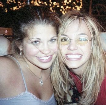 A cover of "2000s-2010s" cluster. The owner is haiiess. The cluster consists of 359 elements.