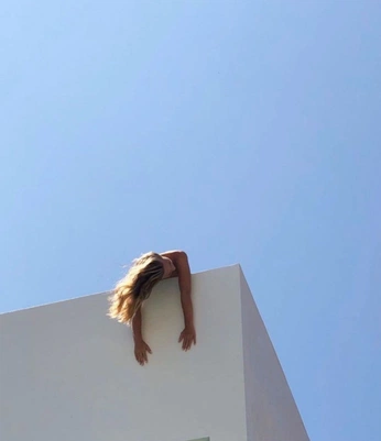 A cover of "references :)" cluster. The owner is thingsbyimaan. The cluster consists of 5 elements.