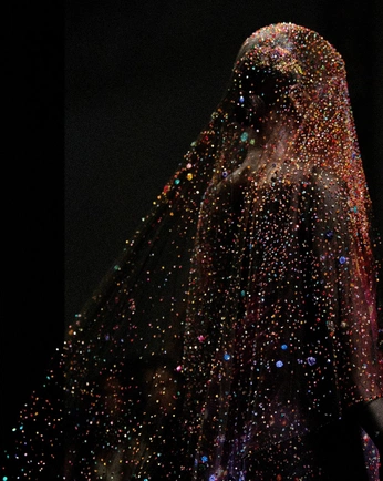 A cover of "In Plain Sight" cluster. The owner is mgndvn. The cluster consists of 1 element.