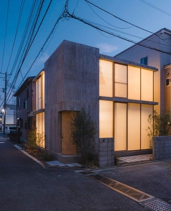 A cover of "Architecture" cluster. The owner is stedie.ang. The cluster consists of 63 elements.