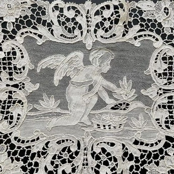 A cover of "soliloquy" cluster. The owner is fragmente. The cluster consists of 44 elements.