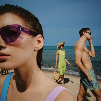 A cover of "cool compositions" cluster. The owner is laynibecker. The cluster consists of 46 elements.