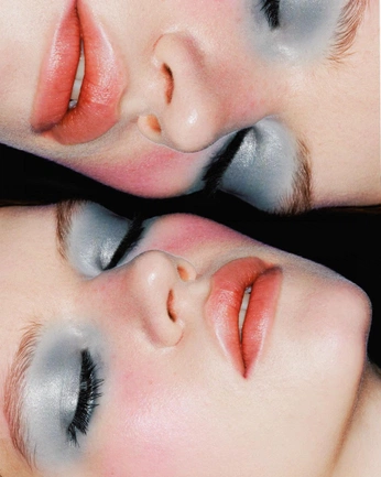 A cover of "inspo" cluster. The owner is iris.dk. The cluster consists of 19 elements.