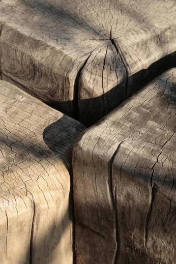 A cover of "2025" cluster. The owner is lindsnictay. The cluster consists of 13 elements.