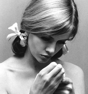 A cover of "ais" cluster. The owner is boyofthevalley. The cluster consists of 5 elements.