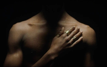 A cover of "Body" cluster. The owner is makross. The cluster consists of 12 elements.