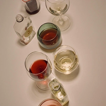 A cover of "drink" cluster. The owner is vvictoriareis. The cluster consists of 8 elements.
