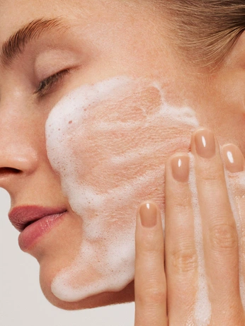 A cover of "CLAD" cluster. The owner is uncagedcreate. The cluster consists of 565 elements. 2 create it.