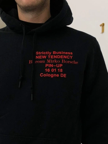 A cover of "thorin merch" cluster. The owner is dimitri01. The cluster consists of 50 elements.