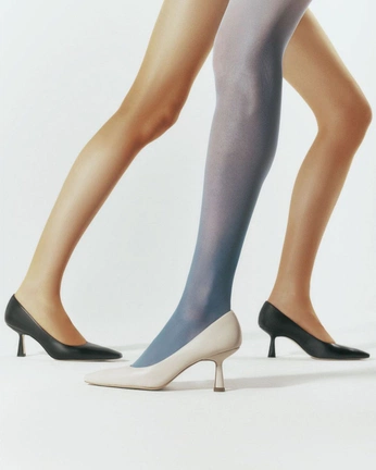 A cover of "Editorial (shoes)" cluster. The owner is maninderkaur. The cluster consists of 36 elements.