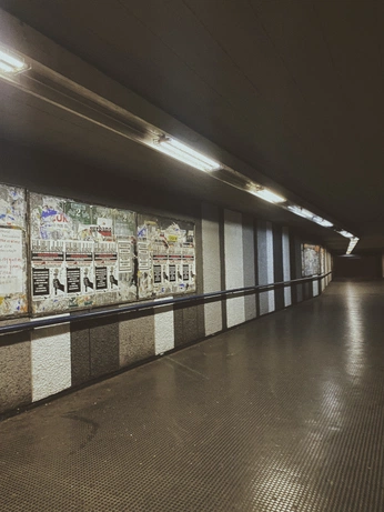 A cover of "liminal spaces" cluster. The owner is novanova. The cluster consists of 3 elements.