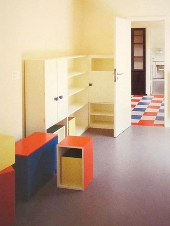 A cover of "montessori" cluster. The owner is atrippy. The cluster consists of 12 elements.