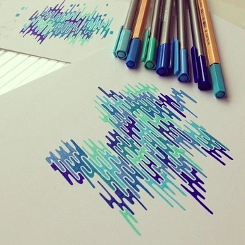 A cover of "structures" cluster. The owner is loueee. The cluster consists of 24 elements.