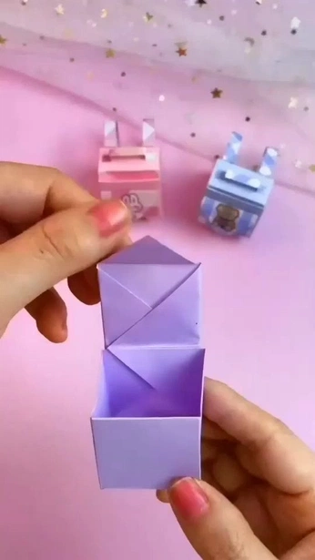 A cover of "useful things" cluster. The owner is tarverswife. The cluster consists of 35 elements.