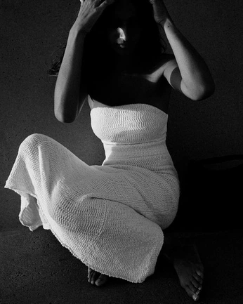 A cover of "vibez" cluster. The owner is valborja. The cluster consists of 2 elements.