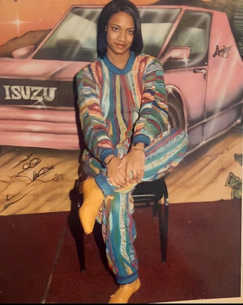 A cover of "detroit" cluster. The owner is bysydsdesign. The cluster consists of 2 elements.