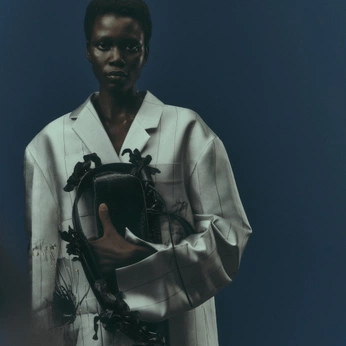 A cover of "Competition. Details" cluster. The owner is milkloveshoney. The cluster consists of 41 elements.