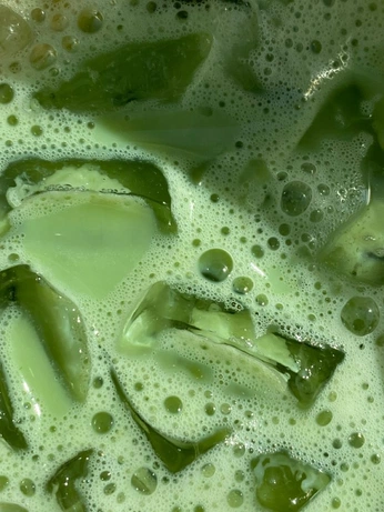 A cover of "Eren creates inspo" cluster. The owner is endrin. The cluster consists of 27 elements.