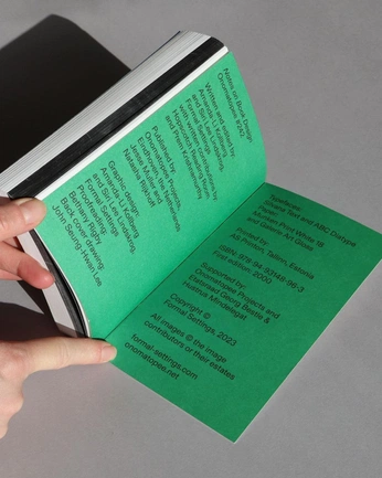 A cover of "Midway Book" cluster. The owner is khaeranatt. The cluster consists of 9 elements.