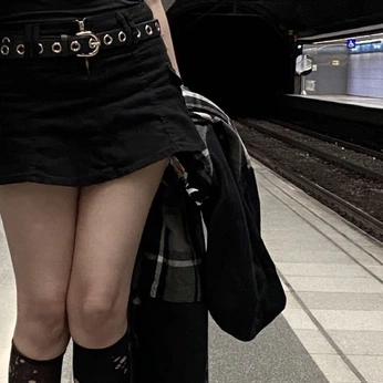 A cover of "jivika naunet" cluster. The owner is heavenstruck. The cluster description is "homestuck 𖦹 original character". The cluster consists of 38 elements.