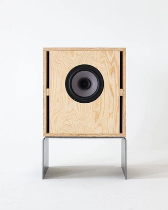 A cover of "speakers" cluster. The owner is yanaav. The cluster consists of 61 elements.