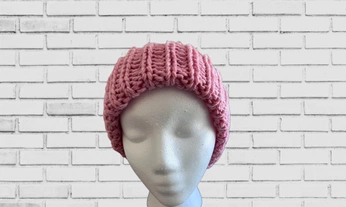 A cover of "Knitted Beanies" cluster. The owner is angelicaknitting. The cluster consists of 20 elements.