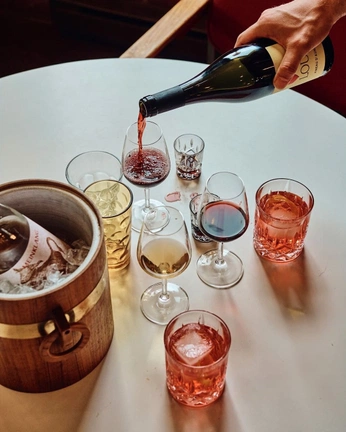 A cover of "colors" cluster. The owner is allegacitua. The cluster consists of 42 elements.