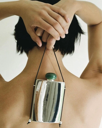 A cover of "Portfolio Project" cluster. The owner is jonathanbertin. The cluster consists of 6 elements.