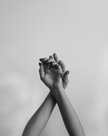 A cover of "Intimacy" cluster. The owner is delarainbow. The cluster consists of 59 elements.