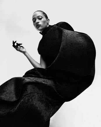 A cover of "photography" cluster. The owner is michellelaura. The cluster consists of 45 elements.