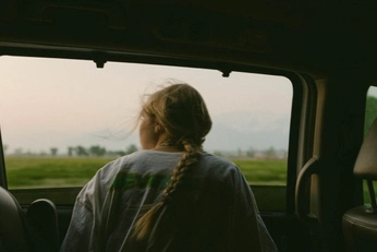 A cover of "Road Trippin" cluster. The owner is meganisworking. The cluster consists of 49 elements.