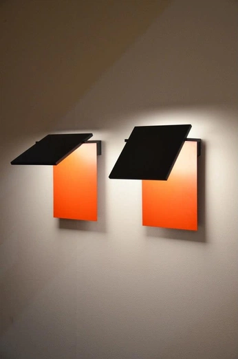 A cover of "Light" cluster. The owner is bilgi. The cluster consists of 18 elements.