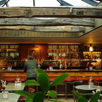 A cover of "Places" cluster. The owner is bmartins. The cluster consists of 79 elements.